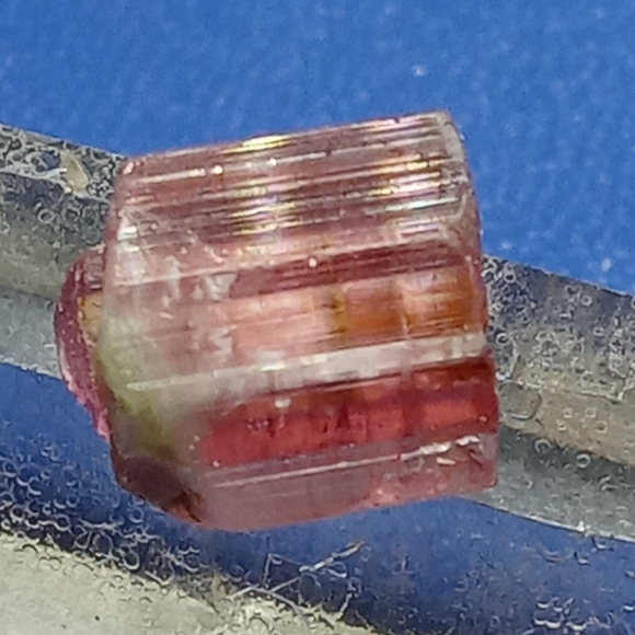 Tourmaline crystal - Picture 1 of 1